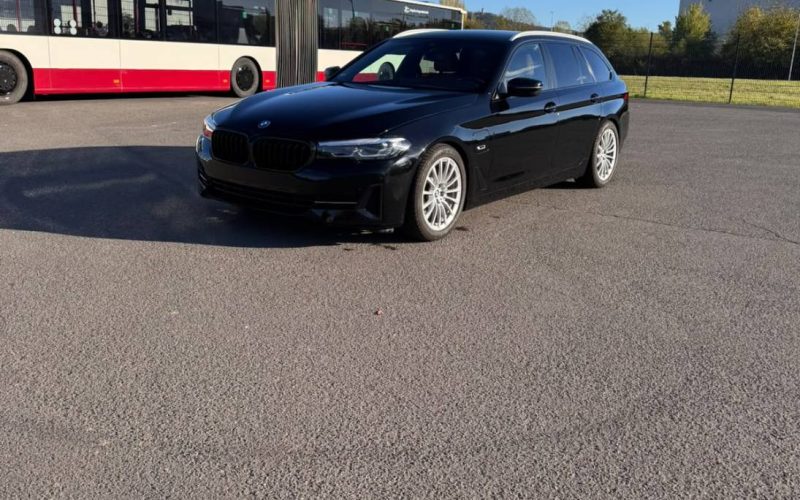2023er BMW BMW 530 530 e xDrive, SCHWARZ II